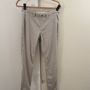 Uniqlo woman  Checkered Chinos - Beige and White